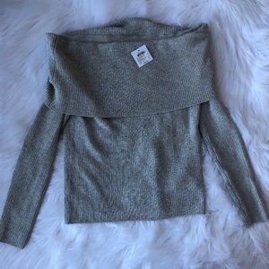 (Club Monaco) Silver/Gray Off Shoulder Top